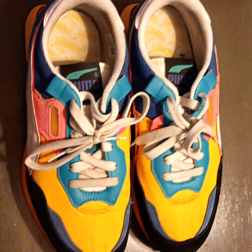 PUMA Rider FV sneakers Size 91/2